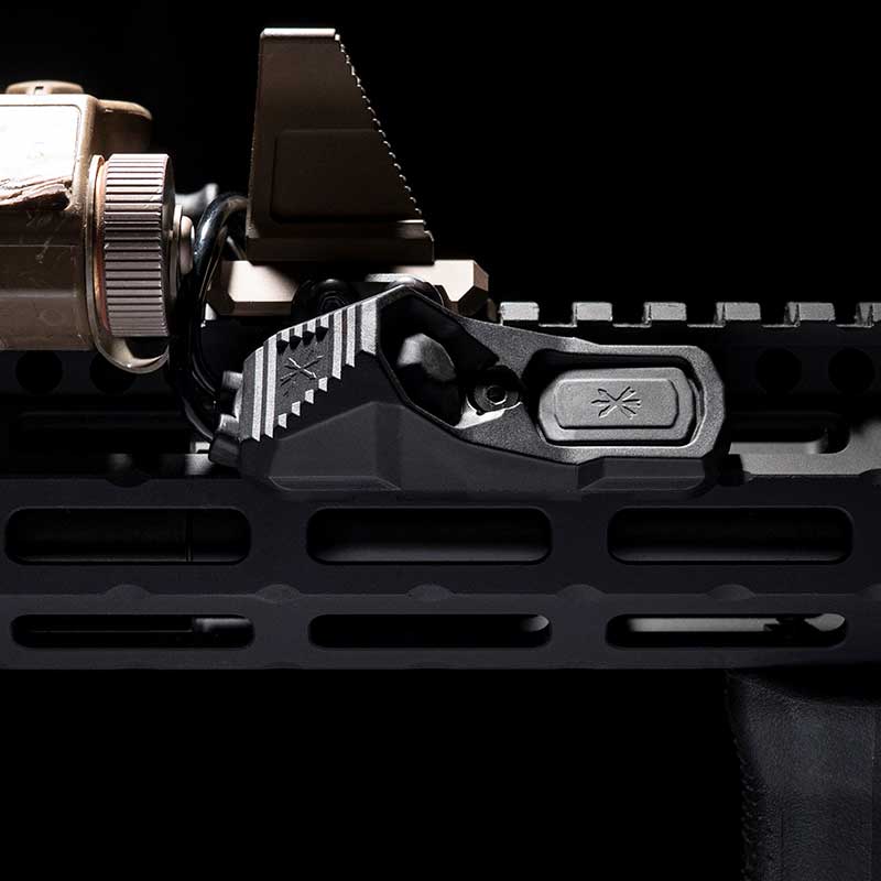 AXON™ M-LOK Mounting Kit