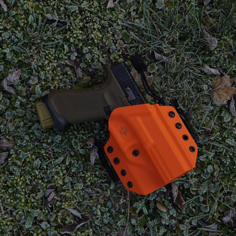 Black Trident Raven Hunter Edition – hochwertiges Tactical-Gear in tiefschwarzer Optik, designed für maximale Robustheit und professionelle Anwendung.