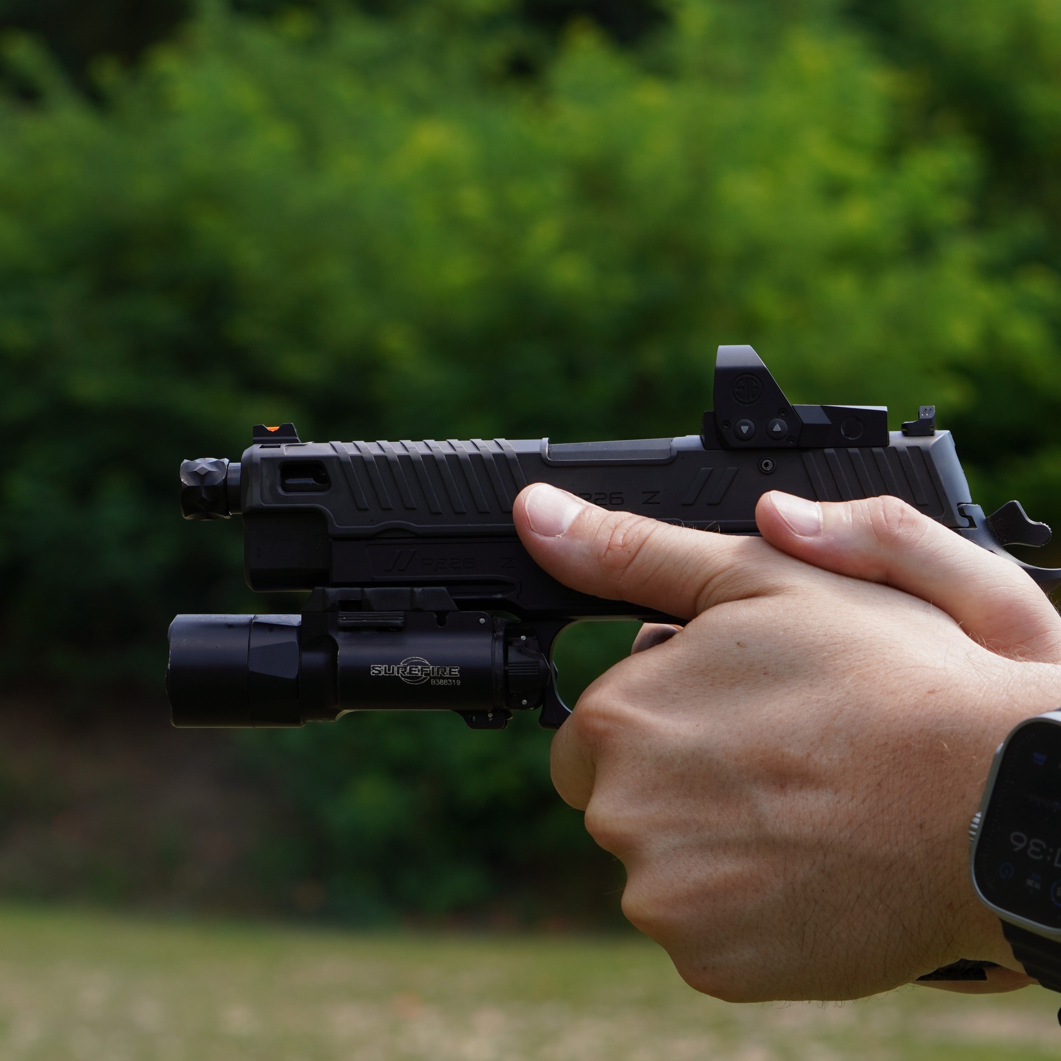 SUREFIRE X300U-A pistol light module 1,000 lumens