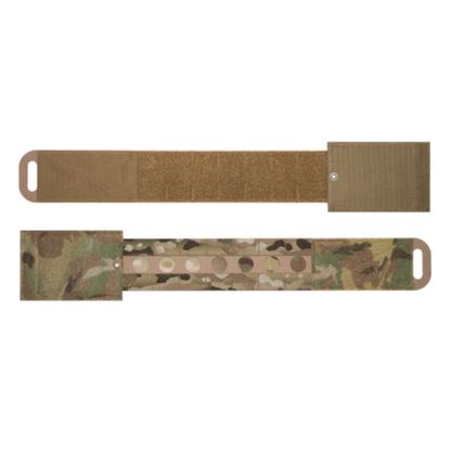 Bewegungsaufnahme beim Knien und Positionswechsel mit flexiblem Cummerbund