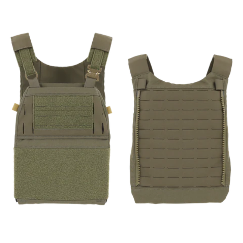 Detailaufnahme der Laser-Cut MOLLE Fläche am FCPC V5 für modulare Placard-Montage