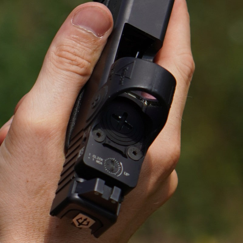 Trijicon SRO Adjustable Red-Dot