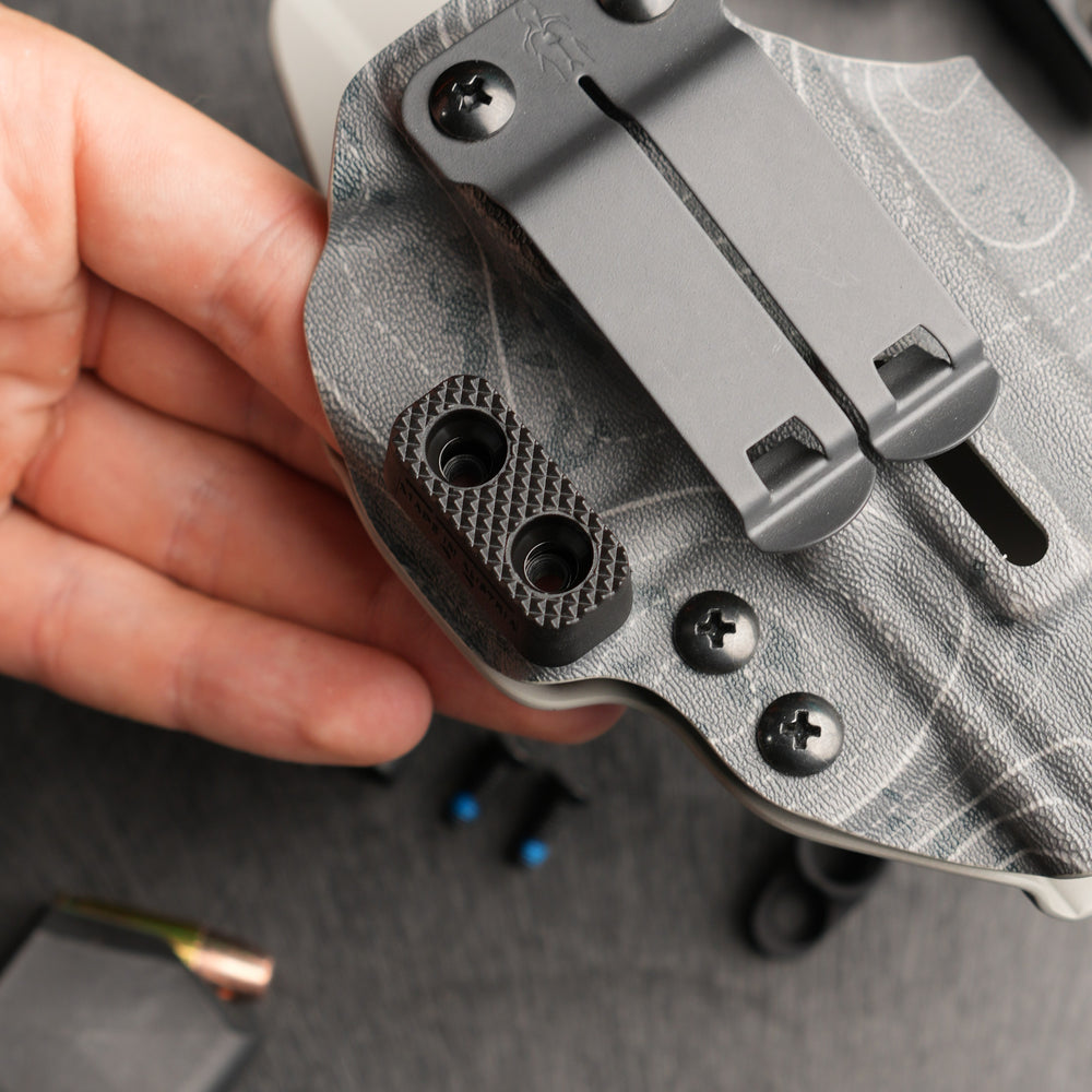 Black Trident Concealment Wings in Low Mid und High