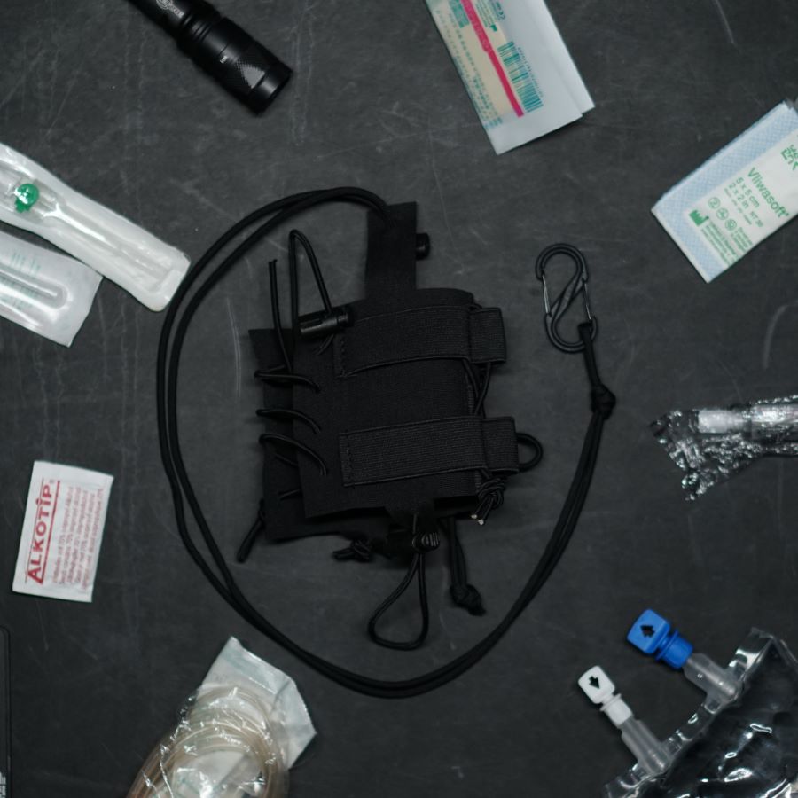 Black Trident® IV Sleeve ©