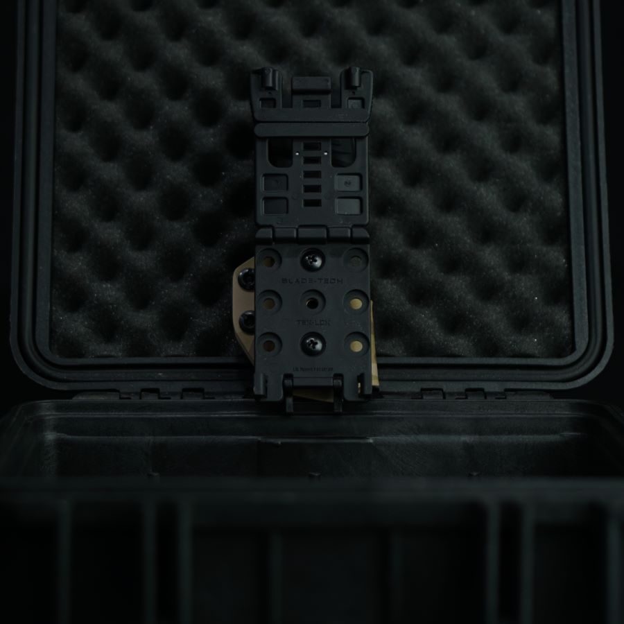 Pistol Single Mag Carrier OWB